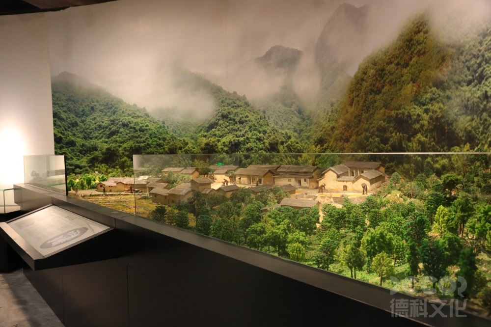 地方博物館設(shè)計(jì)中如何考慮展示和解說手段的創(chuàng)新和多樣性？